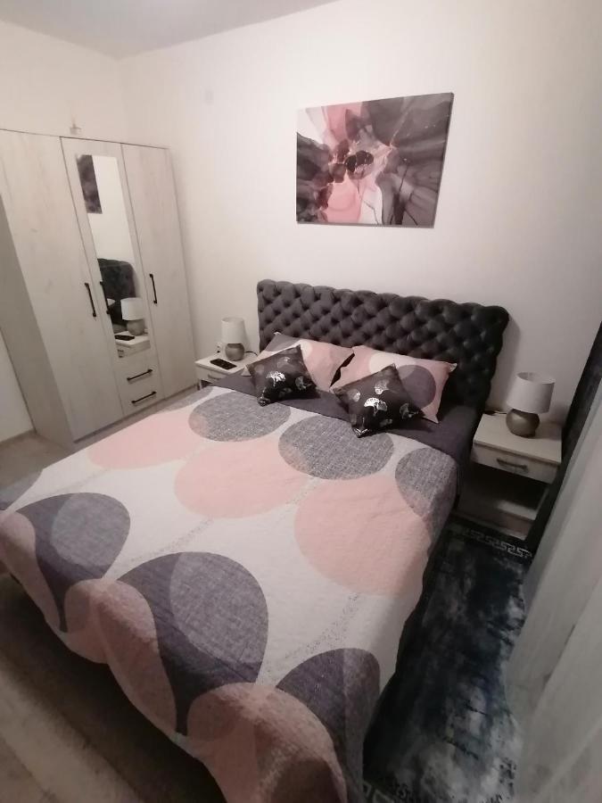Jm Apartman Čačak Exterior foto